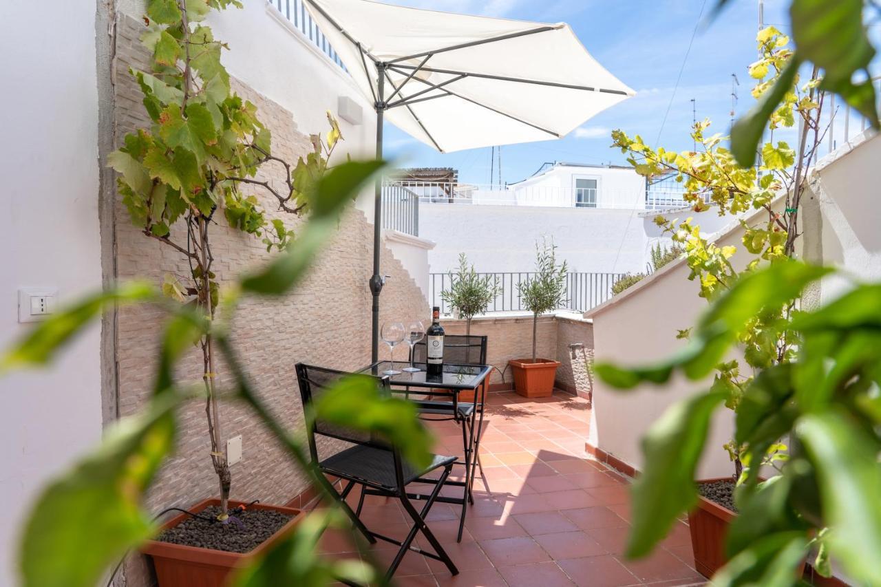 Wineart House, Terracielo Indipendente Nel Centro Di Monopoli Διαμέρισμα Εξωτερικό φωτογραφία